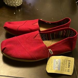 Red Toms shoes